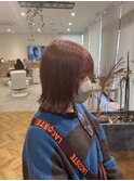 ピンクベージュ