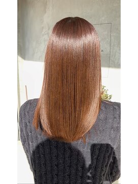 ツヤと髪 クリム(crim) 髪質改善、エステカラー・白髪染め　30代、40代、50代