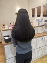 ナンプウ(Nanpu) 暗髪×レイヤーカット