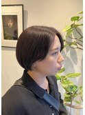 ちらっと見えるくらいが丁度いいイヤリングカラー
