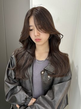 ユーフォリア 渋谷グランデ(Euphoria SHIBUYA GRANDE) ココアブラウン 韓国ヘア センターパート レイヤーカット