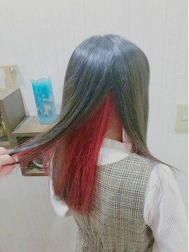 ミー 新宿(MII) インナーカラーレッド/ダブルカラー/髪質改善/新宿/MII/ミイ