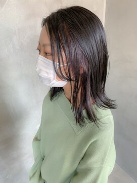 テトヘアー(teto hair) インナーカラー、シルバーアッシュ、グレーアッシュ、外はね