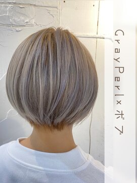 ウーロス(uros.) GrayPerl×ボブ