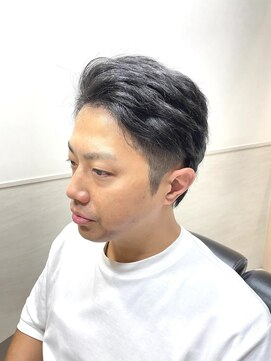 ヨシザワインク プレミアム 築地店(YOSHIZAWA Inc. PREMIUM) ツーブロックショート/ナチュラルバックスタイル