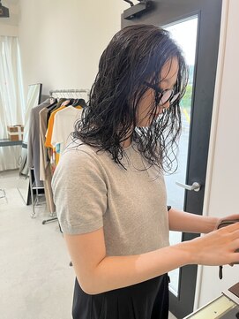 プル(puLL) ミディアムパーマ