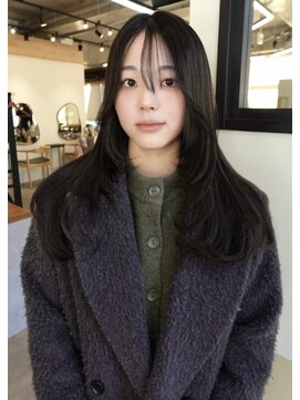 オルセン(OLSEN) オリーブグレージュ/暗髪/レイヤーカット