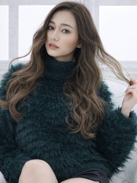 ヴォアソルヂェ オリエンタル(Voasorte ORIENTAL) Voasorte ORIENTAL★透明感ウェーブロング