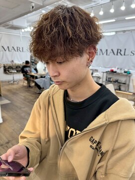 ユイマァルスロウ 倉敷(YUIMARLSLOW) メンズカット20代30代40代波巻きツイストスパイラルパーマ