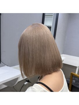 ジゼル(GiseL) ミルクティー カラー