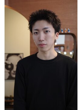 エディ(Edy) メンズスパイキーショート刈り上げスキンフェード眉毛カット岡山