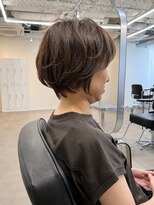 トレ バイ ソイ 大阪梅田(tre by soi) くびれ丸みショート/明るめカラーで白髪ぼかし