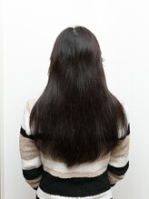 カット プラス ワン(Cut Plus One)&nbsp;ロングでも軽やかV字ラインスタイル！