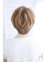 サフリック ヘアアンドビューティー スパ(safric hair&beauty spa) 20代・30代・40代　重ため無造作ショート