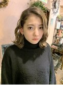ミディアムボブ