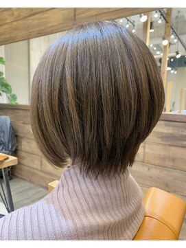 エデン(EDEN) 《EDEN/岡田》ショートレイヤーカット