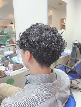 クリエイティブヘアージール(CREATIVE HAIR Zeal) パーマ、2ブロック