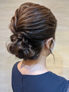 ナンバー イル デュッカ 札幌(N° il duca) 20代・30代・40代似合う小顔ヘアアレンジ♪二次会ブライダル花嫁