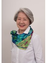 ラ フィネス LA FINESSE&nbsp;流れるグレーショート