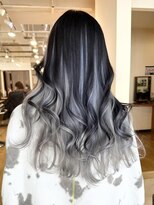 ブリッツレボルト(BLITZ R EVOLUT)&nbsp;ブラック×ホワイト　インナーカラー　ひろ