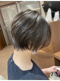 大人女性ショートヘア