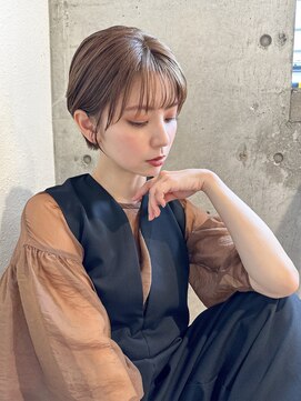 ルービック 奈良(Rubik's) 耳掛け簡単スタイリング/大人ショートボブ