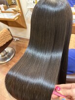 フリージア(freesia)&nbsp;艶髪ロング/30代40代50代/うる艶髪