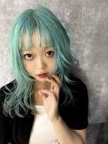 イコ(.ico)&nbsp;タッセルボブショートカットウルフカットネビージュワンレン小顔