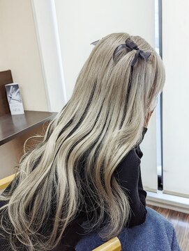 レアナ バイ ニーナ(Leana by NINA) プルエクステでロングヘア　札幌西区美容室「レアナ」