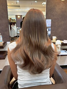 アンククロス 青山店(ANKH CROSS) 艶髪ウェーブ/髪質改善/透明感カラー/ミルクティーアッシュ