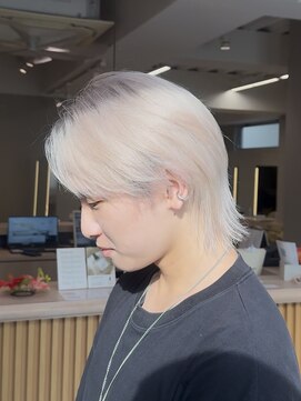 メロウバイケンジ(mellow by KENJE) ブリーチカラー/ダブルカラー/ケアブリーチ