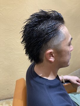 オッジ ヘアー ジャッロ(Oggi Hair giallo) ツーブロショート9月