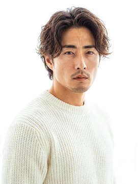 フェザーパーマ/メンズウルフ/センターパート/ニュアンスパーマ