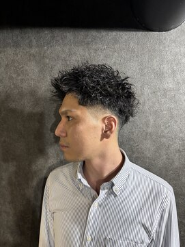 スパイキーショート×ジェットモヒカン×短髪×ピンパーマ