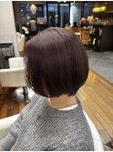 ショートボブ