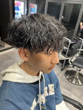 ハイプ 名駅(HYPE) 縦落ちツイストスパイラル
