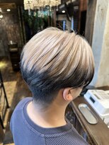 ヘアー クリエイト カルバリ(HAIR CREATE Calbari)&nbsp;ホワイトブロンド×エンドカラー