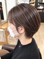 髪質改善サロン WE BE PARSLEY atre 川越店【ウィービーパセリアトレ】&nbsp;艶髪ブラウンの大人美人ショート