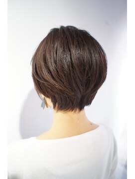 ディスオモテサンドウ 表参道(This OMOTESANDO) 誰でも似合うShort STYLE【表参道,青山】山本