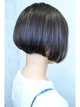 ニット 銀座(knit) 《knit銀座》大人黒髪20代30代40代ショートボブ丸み前下がり