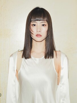 シー(si) モードな大人ストレート◎20代30代40代