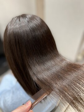 ミントリーフ(Mint leaf) 【髪質改善】ストレートエステ ヘッドスパ