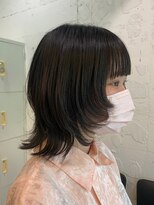 エム(EM)&nbsp;ミディアムウルフカット