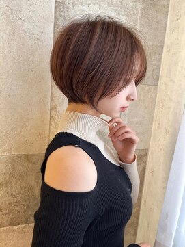 ロンドカスティーヨ 四日市(Lond castillo) 360°綺麗なシルエット！丸みショート！