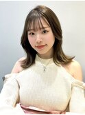 くびれヘア ミディアム ベージュカラー 透明感 顔周りカット