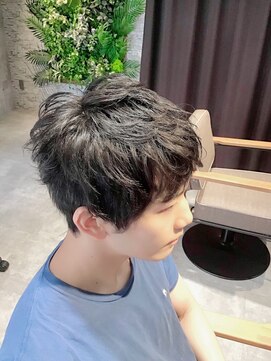 ネセサリー(NECESSARY) カット