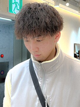 ルースト 渋谷店(ROOST) シャープなツイスパ