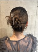 個性派なねじりカチモリヘア
