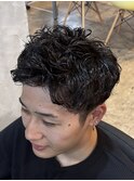 メンズスパイキーショートカットツイストスパイラルパーマ