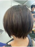 ショートボブ